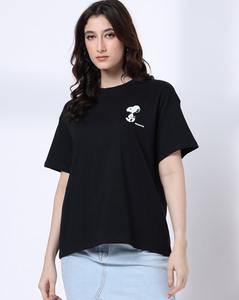 Camiseta con cuello redondo extragrande con estampado gráfico de mujer y logotipo personalizado al por mayor - Product Image 1