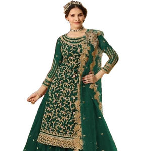 Georgette lourde avec broderie travail costume pakistanais pour la vente en ligne - Product Image 1