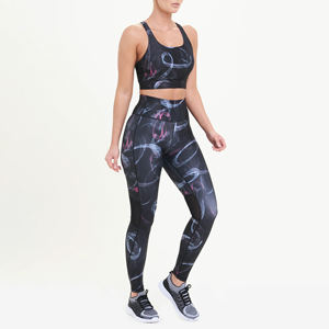 Leggings de sublimation taille haute personnalisés de la meilleure qualité pour tissu spandex tricoté unisexe pour femmes - Product Image 1