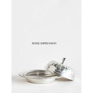 Fabricant d'aluminium forme personnalisée moderne non toxique écologique plat à fromage et beurre assiette couvercle en verre plat fait main le plus vendu - Product Image 2