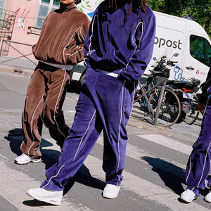 Conjunto de chándal clásico de invierno de 2 piezas para mujer, sudadera con cordón, pantalones para correr, ropa de fiesta transpirable ligera de algodón 100% - Product Image 3