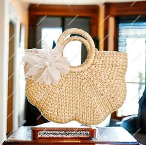 Hot Trend Rattan Bamboo Bags Mimbre de madera Moda Mujer Bolsos Artesanía Bolsa de ratán con dos asas para la playa - Product Image 6