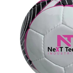 Balón de entrenamiento de fútbol de Next Tech Industries, material de PU para fines de entrenamiento con diseño personalizado y logotipo personalizado - Product Image 5