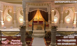 Mandap en bois de style gujarati pour mariage, mandap moderne pour mariage asiatique, mandap élégant pour mariage indien, décoration d'événement aux États-Unis - Product Image 3