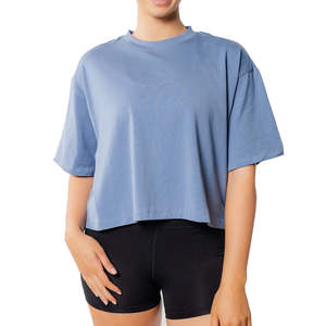 T-shirt court en coton pour femme avec un design ample, vente en gros de t-shirts courts pour l'entraînement et le quotidien - Product Image 6