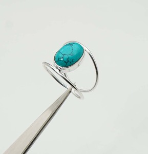 แหวนสองชั้นประดับพลอยสีเงินสเตอร์ลิง925สีเทอร์ควอยซ์พร้อมฐานหนามเตย - Product Image 4