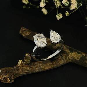 Bague de fiançailles ajustable en or massif 14 carats, luxe chrétien, ovale, taille poire, moissanite, diamant, Toi et Moi - Product Image 3