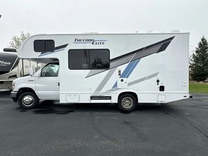 Alta calidad de lujo 4x4 autocaravana caravana 4 6 personas suspensión independiente todoterreno listo Venta de fábrica a precio competitivo - Product Image 6