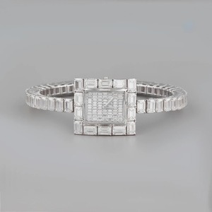 Montre pour homme en moissanite VVS cultivée en laboratoire, entièrement brillante, noire et blanche, avec cadran et bracelet en acier inoxydable, mouvement à quartz - Product Image 3