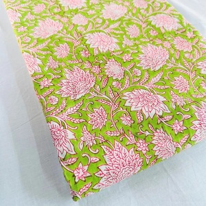 Tissu de bloc de main de 44 '' / 111cm de large, beau tissu doux imprimé floral, tissu de rideau de robe de tissu de coton indien - Product Image 5