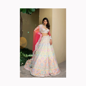 Ropa tradicional india y paquistaní de colores brillantes Lehenga y Choli de estilo Hada para mujeres universitarias para funciones - Product Image 4