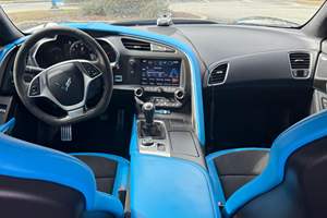 Corvette Grand Sport Coupé Edición Coleccionista 2017 ~32,500 Millas, Transmisión Manual de 7 Velocidades, Motor V8 LT1 de 460 hp, Sin Modificar - Product Image 2