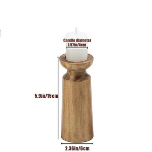 Portavelas de Pilar de Madera de Estilo Moderno y Calidad Premium con Detalles Tallados para Interiores de Hogar de Lujo Disponible al Mejor Precio - Product Image 5