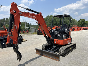 Excavatrice compacte Kubota U35-4R1 2023 avec attache et godet, excavatrices de construction Kubota 1,7 tonne, 2,7 tonne, 3,7 tonne, 3,6 tonne, 1,8 tonne - Product Image 3