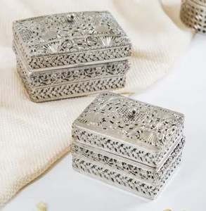 Boîte à bijoux décorative de haute qualité pour rehausser votre collection avec notre boîte à bijoux de luxe - Product Image 2