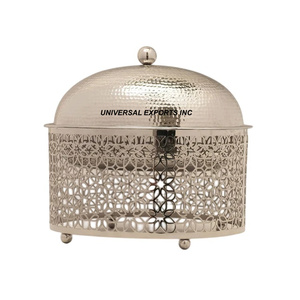 Acero inoxidable Hotpot Plata Acabado Diseñador Lujo Nueva Cazuela Forma Redonda Venta al por mayor Fancy metal Food Warmer - Product Image 1