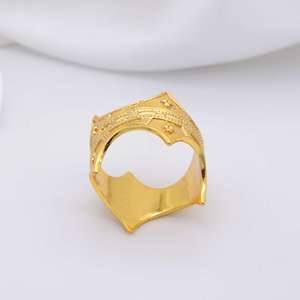 Bague Couronne Bohème en Laiton Plaqué Or 18 carats, Couronne Royale, Vente en Gros pour Femmes - Product Image 3
