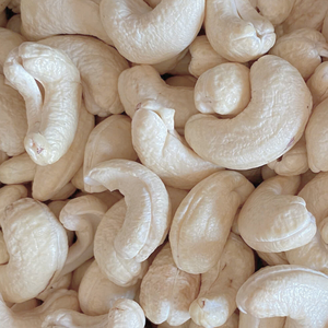 Noyaux de noix de cajou de haute qualité noix de cajou biologiques Santigo usine au Vietnam emballage personnalisé - Product Image 1