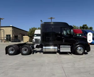 Camion semi-remorque Cascadia 126 Sleeper 2025 d'occasion - Cabine avec lit central, 505 CV, 12 vitesses - Product Image 5