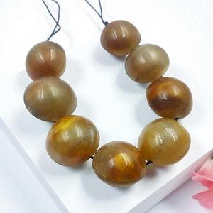 Collar de círculo de cuerno de búfalo, belleza de la naturaleza con nuestro impresionante collar de círculo de cuerno de búfalo de F S International - Product Image 2