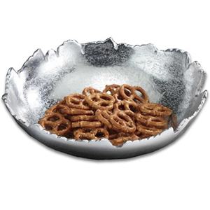 Bol de service en acier inoxydable à pointillés de conception de bordure de vague martelée de style unique personnalisé durable pour la table de dîner de dessert - Product Image 2