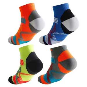 Chaussettes classiques unies très vendues, en élasthanne/nylon, écologiques, absorbant la transpiration, personnalisées, pour le yoga, décontractées, printemps - Product Image 2