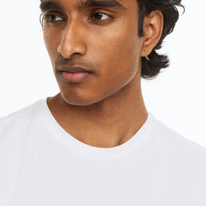 Meilleures ventes T-shirts d'été à manches longues en pur coton basique pour hommes à vendre dans toutes les couleurs et tailles T-shirts personnalisés pour hommes - Product Image 2