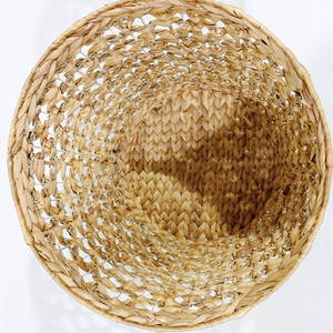 Cesto de Basura Redondo de Jacinto de Agua Tejido Cruzado de Artex Dong Thap - Product Image 6