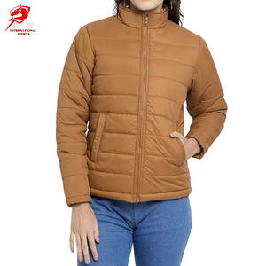 Chaqueta acolchada para mujer, cálida y cómoda, ideal para salidas informales y para usar en capas durante las temporadas de otoño o invierno. - Product Image 1