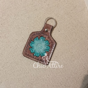 Nuevo llavero de cuero genuino mecanizado a mano personalizado llavero de coche occidental cuero Premium con flor turquesa llavero Unisex - Product Image 1