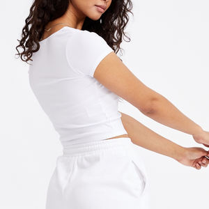 Camiseta de manga corta 100% de algodón para mujer, ropa básica lisa con estampado de logotipo personalizado en blanco, cuello redondo, de verano - Product Image 6