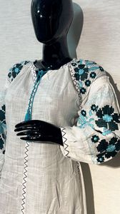 Vêtements de fête pour femmes Robe longue élégante en dentelle brodée musulmane Mode africaine Robes de soirée à manches volantées en maille - Product Image 4