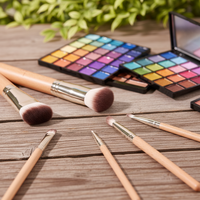 Ensemble de pinceaux de maquillage professionnels, poils synthétiques, pinceau plat en éventail, manche en bois, fard à paupières, cils, blush, outils en gros, Guangdong