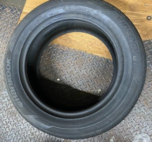 Pneu Radial Westlake RP18 4 - 255/65R17 Usagé, Caoutchouc, Sans Chambre à Air, Garantie 10 Ans, DOT, Premium, Touring, Toutes Saisons pour Berlines - Product Image 2