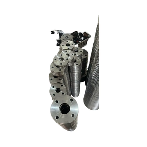 Brida de Acero al Carbono de Superficie Lisa para la Industria del Petróleo y el Gas - Product Image 1