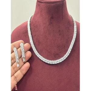 Attrayant de haute qualité plaqué argent Look élégant Design collier boucles d'oreilles ensemble femmes traditionnel mariage fiançailles cadeau - Product Image 1