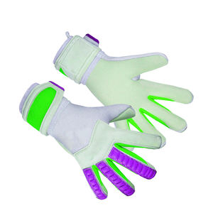 Gants professionnels antidérapants de gardien de but de football respirants en PU de 4mm avec protection des doigts - Product Image 6