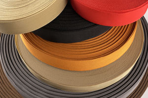 Bobines de couture fabriquées au Vietnam - OEM ODM Polyester Polyester Sangle Jacquard Accessoires de vêtement Sangle en nylon lourd Largeur 2.5cm - Product Image 4