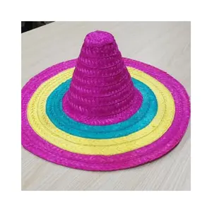 Празднично: красочная мексиканская шляпа сомбреро для путешествий и для пляжа