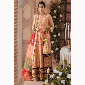 Vestidos casuales hermosos indios y paquistaníes de trabajo con estampado de césped de marca, ropa al por mayor, trajes de alta calidad - Product Image 1