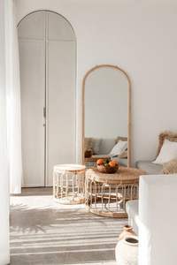 Table basse en rotin tissée à la main vintage 2024 Table d'appoint en rotin pour le thé décoration de salon mobilier d'intérieur en osier - Product Image 5