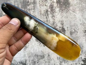 Corne de chaussure naturelle en véritable corne de buffle Corne de boeuf fabriquée en chaussure Artisanat naturel Personnaliser la taille par l'artisanat en croissant - Product Image 2