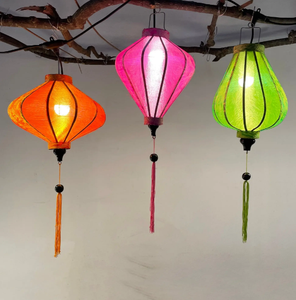 Lanterne en soie Hoi d'éclairage décoratif de style vietnamien pour une utilisation intérieure et extérieure Commandes personnalisées Bienvenue Bamboo Material-VIET FARGIMEX - Product Image 3