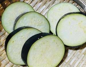 AUBERGINE FRAIS CONGELÉE/SANTÉ DE LA PEAU/ÉTIQUETTE PROPRE/À BASE DE PLANTES - Product Image 4