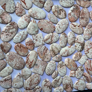 Venta al por mayor 100% Natural Rosita jaspe cabujones AAA grado azul piedra preciosa mejor calidad joyería piedras preciosas sueltas en tamaños de formas mixtas - Product Image 1