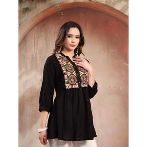 Blusa Negra de Rayón para Mujer, Bordada con Seda, Estilo Bohemio Informal, Tallas Libres XL XXL, Temporada Primavera y Otoño, Estilo Vintage para Vogue - Product Image 5