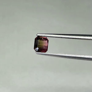 Tourmaline naturelle facettée de 5x4 mm, couleur bio, coupe octogonale. - Product Image 1