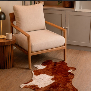 Tapis en cuir de veau du Brésil - Qualité haut de gamme - Produit naturel - Localisation des tapis en cuir de vachette de la plus haute qualité - Product Image 1