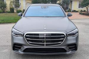 2023 S580 4Matic เครื่องยนต์ V8 ทวินเทอร์โบ 496 แรงม้า ระบบขับเคลื่อนสี่ล้อ สีเทาเซเลไนต์แม็กโน รุ่นดั้งเดิม ไม่ได้ดัดแปลง - Product Image 2