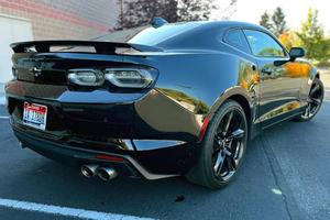 CHEVROLET CAMARO 2SS COUPÉ 2021 TRÈS PROPRE, INSPECTÉ, 455 CHEVAUX, MOTEUR V8 LT1 DE 6,2 LITRES, PRÊT À LIVRER - Product Image 2